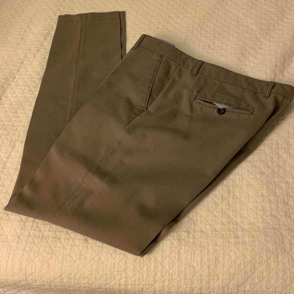 Khakis 32/34